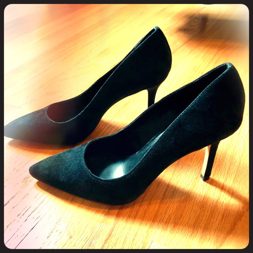 424 Fifth Bianca Suede Pointed Toe Pumps